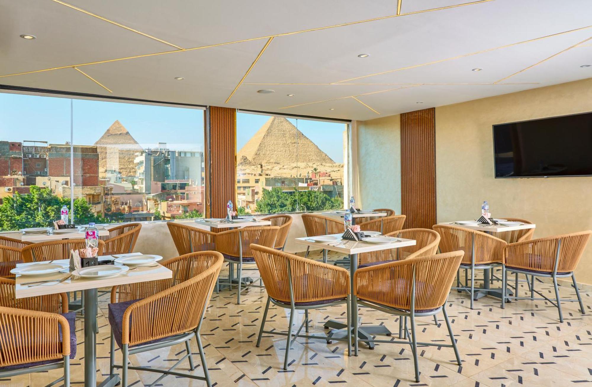 Hotel Cleopatra Tower Pyramid View Kafret el-Gabal Exterior foto